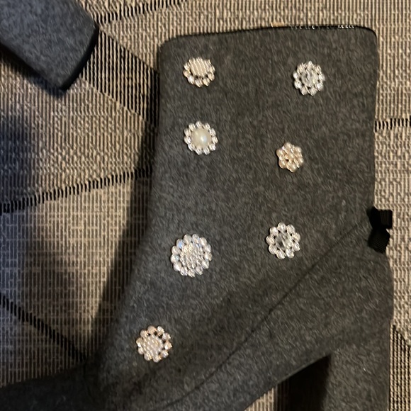 Nanette Lepore grey bootie - Picture 2 of 8